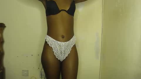 sizzly_ass online show from 04-07-26, 11:32