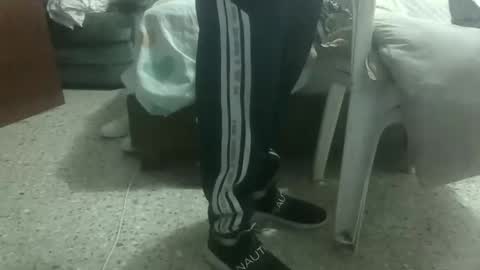 Snapshot of skanky_little_dolls chatting on 10-04-25, 11:41 skanky_little_dolls online show from 10-04-25, 11:41