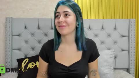 Skarlet online show from 11-05-25, 04:18