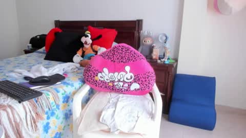 Snapshot of skarleth_king chatting on 02-12-26, 02:34 Skarleth King online show from 02-12-26, 02:34