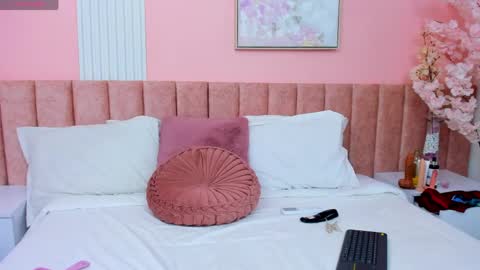 skarletkiss_ online show from 04-20-26, 06:42