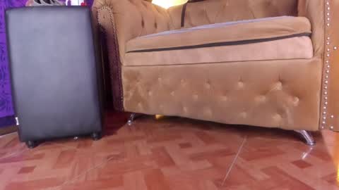 skarlettbarnes online show from 04-30-26, 11:49