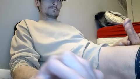 skaterpunk_92 online show from 12-20-25, 12:23