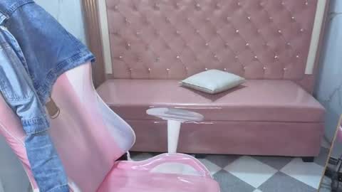 Skarlet online show from 06-08-26, 12:49