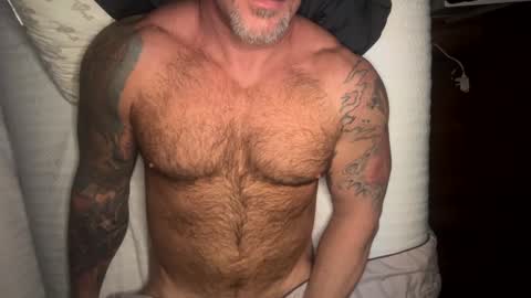 Snapshot of skimaskedbeef chatting on 12-23-24, 09:38 BEEF online show from 12-23-24, 09:38