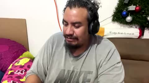 Elias online show from 01-25-25, 05:18