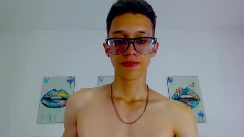 Snapshot of skinny_bigcock20 chatting on 02-27-25, 08:20 skinny_bigcock20 online show from 02-27-25, 08:20