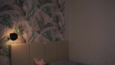Snapshot of skinny_eve chatting on 02-23-25, 09:59 Emily online show from 02-23-25, 09:59