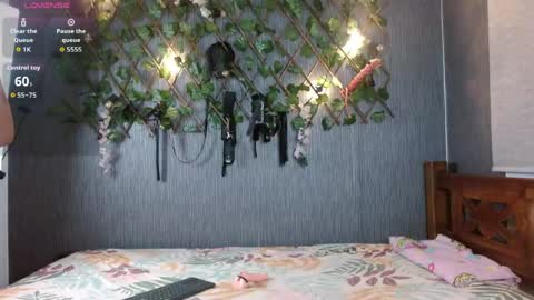 Snapshot of skinny_hot_girls_hard chatting on 05-03-26, 01:44 skinny_hot_girls_hard online show from 05-03-26, 01:44