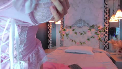 Snapshot of skinny_linda chatting on 02-07-25, 05:51   online show from 02-07-25, 05:51