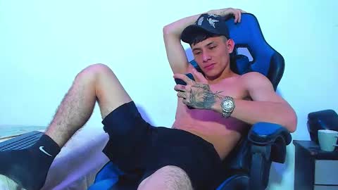 skinny marked online show from 11-21-25, 03:54