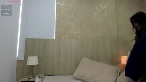 Noa online show from 11-21-25, 11:31