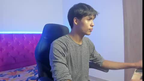 sam online show from 04-26-26, 03:48
