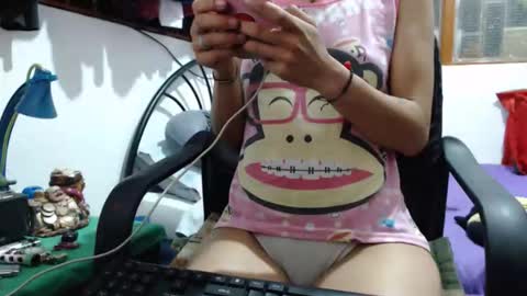 skinny_sexy666 online show from 02-03-26, 12:54