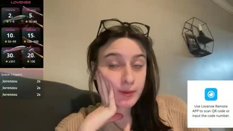 Snapshot of skinnyangel21 chatting on 02-27-26, 02:00 skinnyangel21 online show from 02-27-26, 02:00