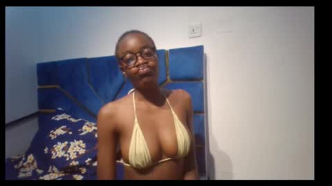 skinnyasssexyboobs online show from 11-10-25, 04:39