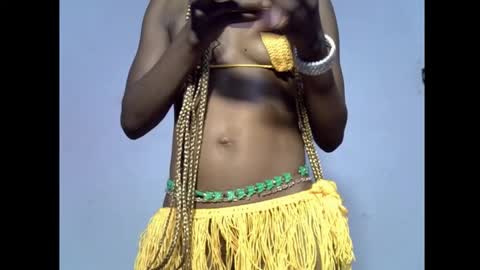 Linda independent model online show from 03-12-26, 06:03