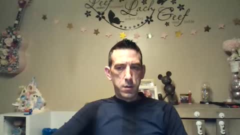 Snapshot of skinnybigcock2 chatting on 03-19-26, 02:59 SkinnyBigCock2 online show from 03-19-26, 02:59