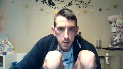 Snapshot of skinnybigcock2 chatting on 03-22-26, 06:06 SkinnyBigCock2 online show from 03-22-26, 06:06