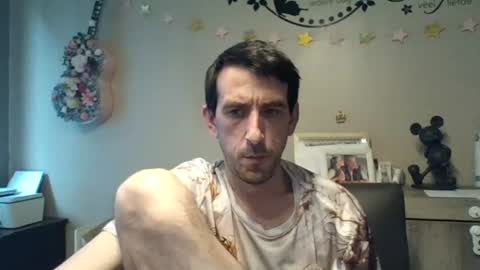 Snapshot of skinnybigcock2 chatting on 06-12-26, 04:50 SkinnyBigCock2 online show from 06-12-26, 04:50