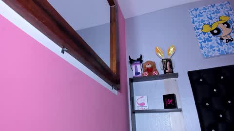 Snapshot of skinnycollins chatting on 03-04-25, 05:42 Skinny online show from 03-04-25, 05:42