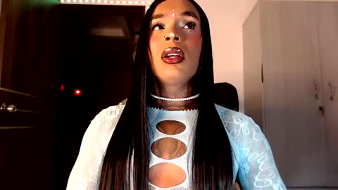 jesica online show from 04-25-26, 06:49