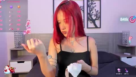 Foxy online show from 12-19-24, 08:23