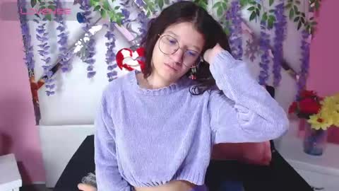 Snapshot of skinnyhorny_ chatting on 02-16-25, 02:42 SKINNYHORNY online show from 02-16-25, 02:42