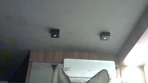 skinnykittencam online show from 11-15-25, 05:27