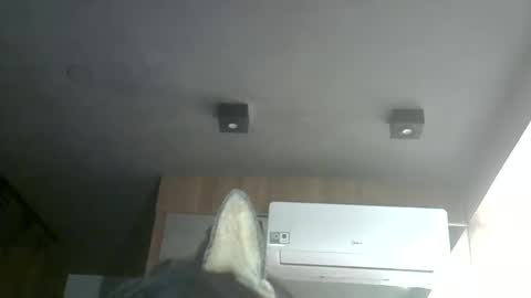 Snapshot of skinnykittencam chatting on 05-31-26, 11:17 skinnykittencam online show from 05-31-26, 11:17
