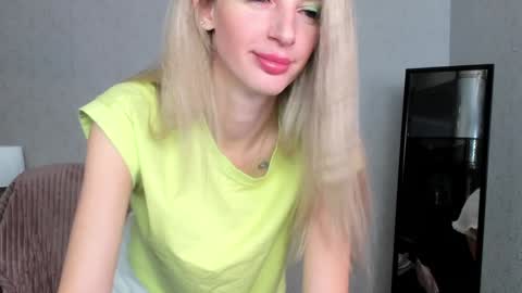 Skinnyladyy online show from 02-07-25, 05:10