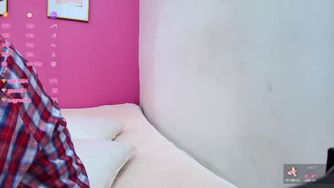 Snapshot of skinnyneighbour_ chatting on 01-23-25, 03:05 Karla online show from 01-23-25, 03:05