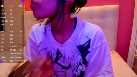 Snapshot of skinnyneighbour_ chatting on 02-04-25, 06:14 Karla online show from 02-04-25, 06:14