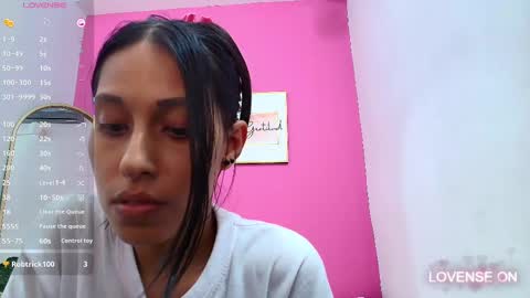 Snapshot of skinnyneighbour_ chatting on 03-05-25, 09:16 Karla online show from 03-05-25, 09:16