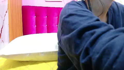 Karla  online show from 07-10-26, 03:00