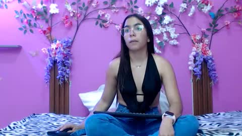 sofia online show from 01-10-26, 01:46