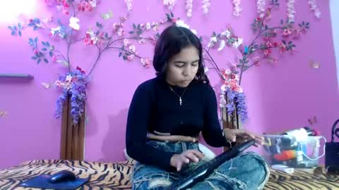 Snapshot of skinnysofia18 chatting on 05-05-26, 03:31 sofia online show from 05-05-26, 03:31