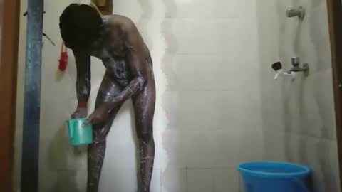 Snapshot of sklavepappu143 chatting on 05-18-26, 04:18 Indianslut1431 online show from 05-18-26, 04:18