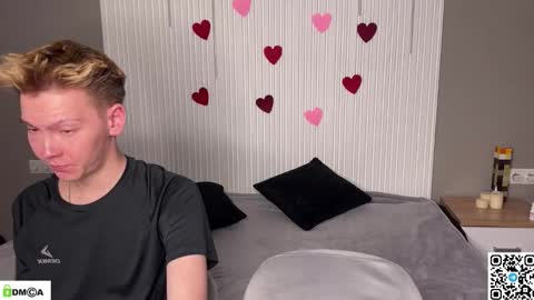 sky_hunter online show from 02-15-26, 07:10