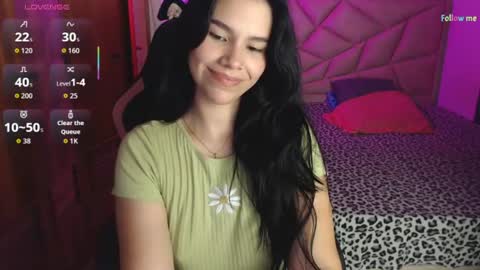Snapshot of sky_lover_ chatting on 07-24-26, 10:35 Sky online show from 07-24-26, 10:35