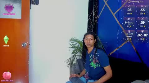 Snapshot of sky_walkerss chatting on 07-25-26, 05:54 sky_walkerss online show from 07-25-26, 05:54