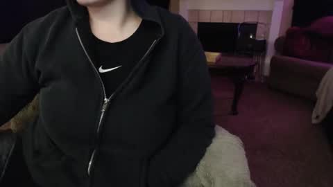 SKYLE   online show from 04-21-26, 01:53