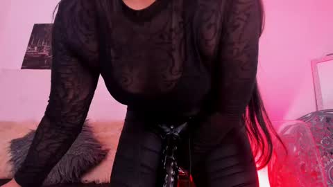 skydarkblue online show from 02-03-25, 05:40