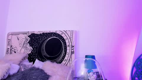 skydarkblue online show from 02-23-25, 01:57