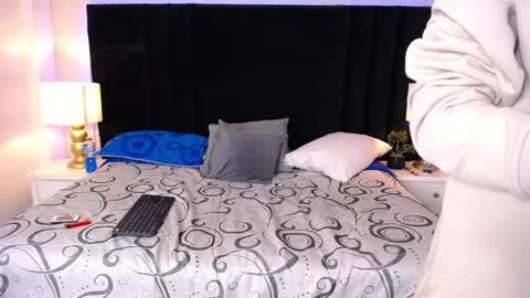 SKYLERBIGXXX online show from 05-07-26, 05:02