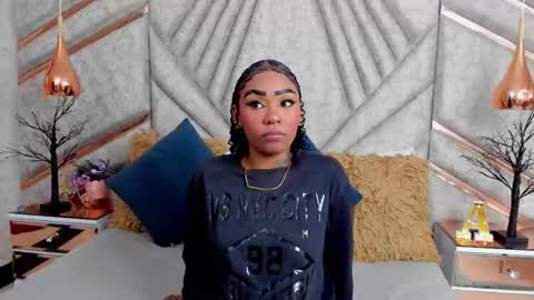 skylerbloom online show from 11-19-25, 02:33