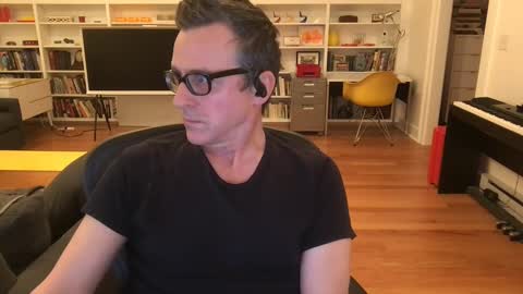 Snapshot of skyline3371 chatting on 01-09-25, 07:10 Skyline3371 online show from 01-09-25, 07:10