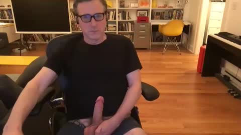 Snapshot of skyline3371 chatting on 01-19-25, 05:05 Skyline3371 online show from 01-19-25, 05:05