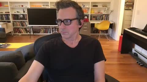 Snapshot of skyline3371 chatting on 02-23-25, 09:48 Skyline3371 online show from 02-23-25, 09:48