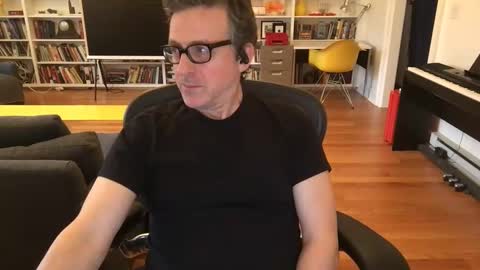 Snapshot of skyline3371 chatting on 02-27-25, 05:26 Skyline3371 online show from 02-27-25, 05:26